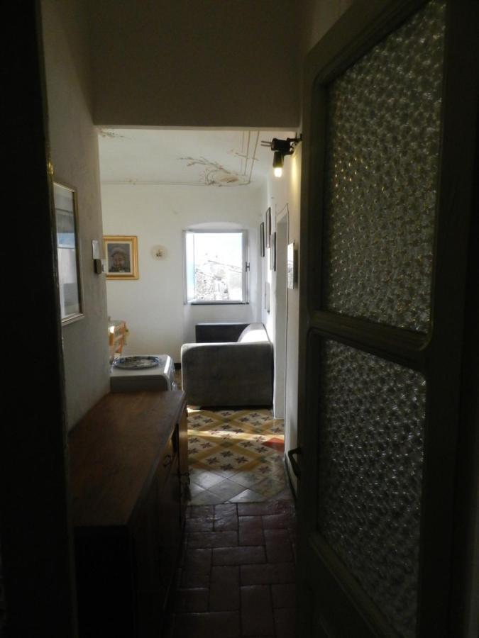 Trilocale In Dimora Tipica Apartment Montale  ภายนอก รูปภาพ